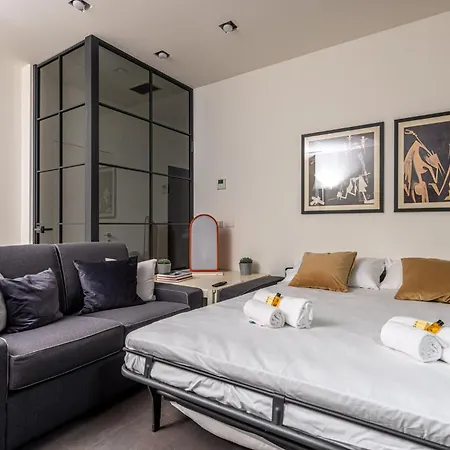 Brera - Grand With Hammam شقة